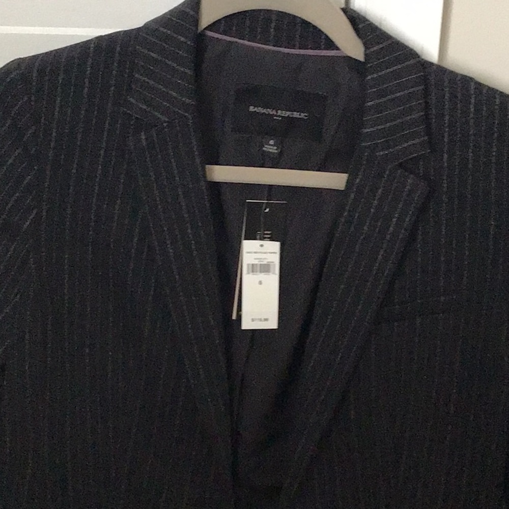 Banana Republic blazer. Size 6. Dark gray
